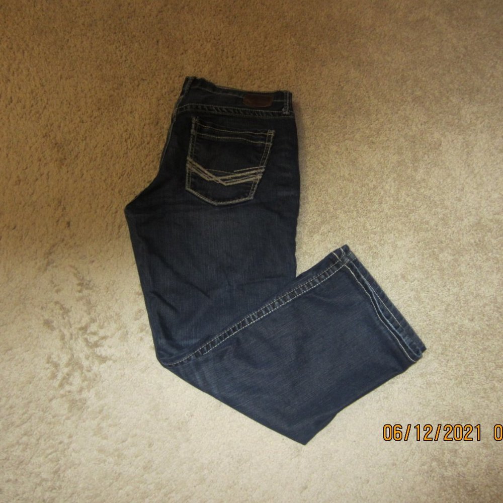 BKE Buckle Derek Denim Jeans Dark Wash Sz Tag 34s